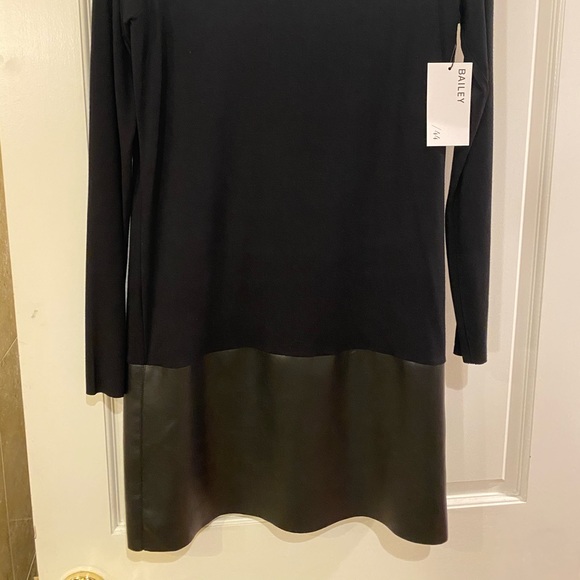 Bailey 44 Sedgwick dress - leather skirt trim. - Picture 5 of 7